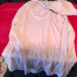 Active shirt with hood